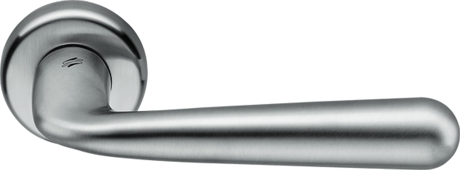 COLOMBO DESIGN -  Maniglia ROBODUE coppia con rosette e bocchette ovali foro patent - mat. OTTONE - col. CROMO MAT - SATINATO