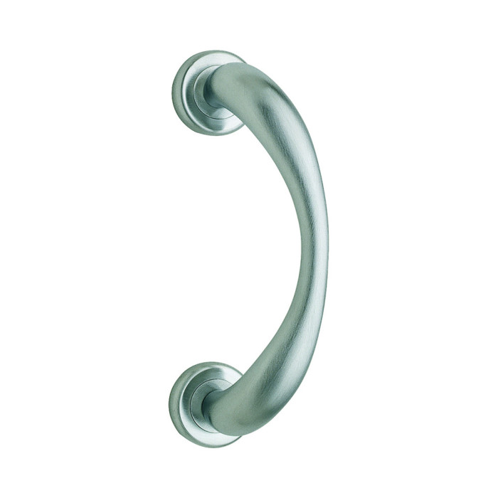 REGUITTI -  Maniglione DUNA zancato con rosette - mat. OTTONE - col. 15 OTTONE SATINATO CROMATO - interasse 180 - lunghezza 224